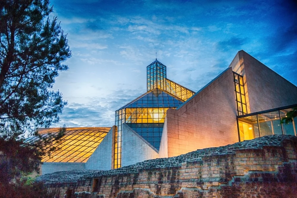 Mudam.jpg